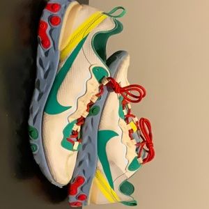 Nike React 55 SE Nintendo